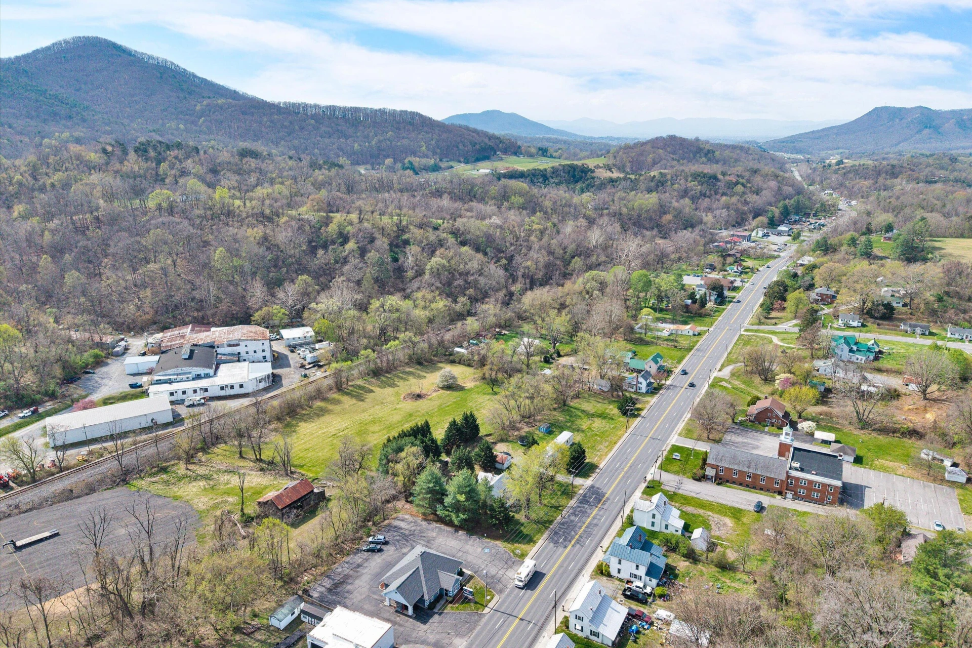 5164 5140 Lee HWY - Photo 16