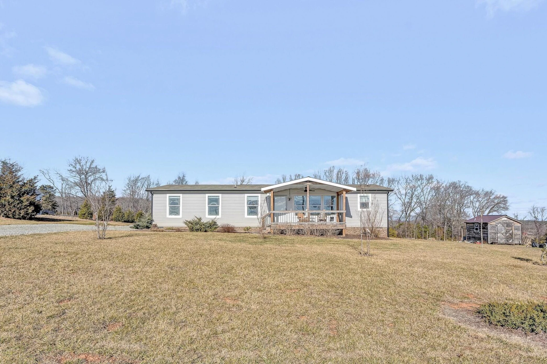 1675 Airport RD