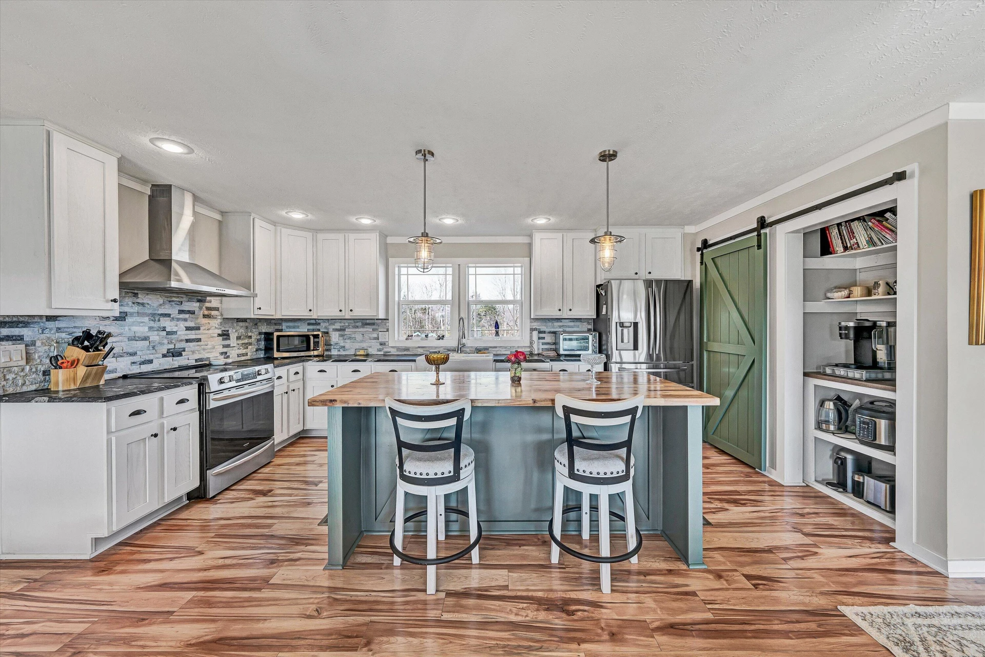 1675 Airport RD - Photo 14