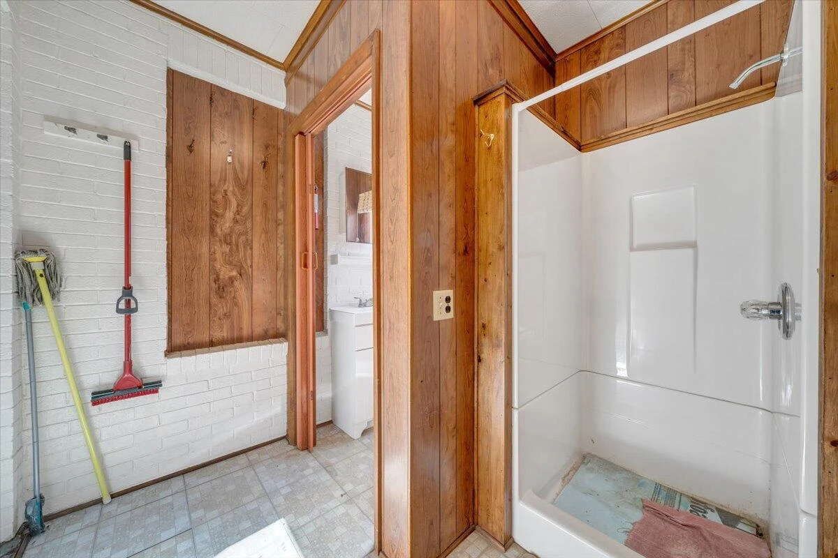 5105 Lee Hwy - Photo 14