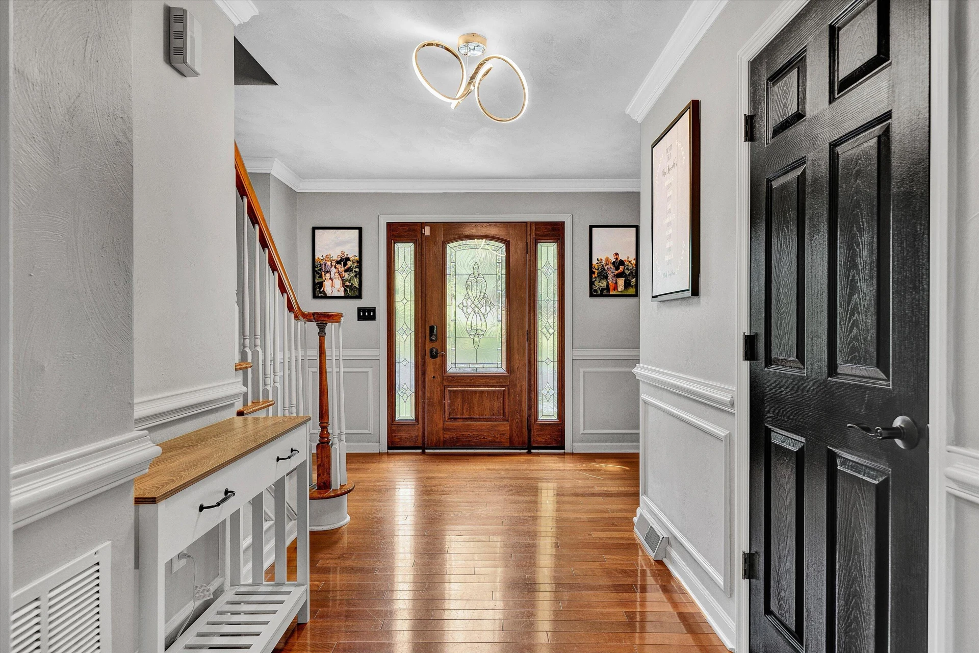 8286 Cardington DR - Photo 3