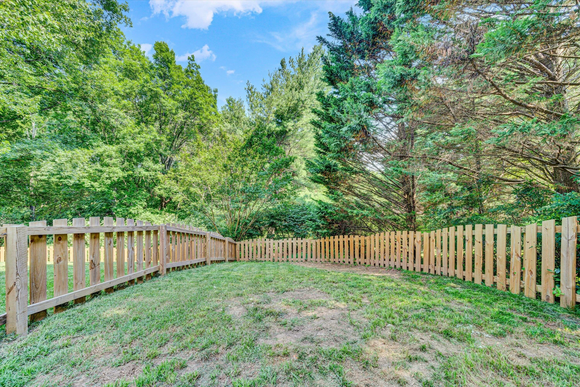 8286 Cardington DR - Photo 31