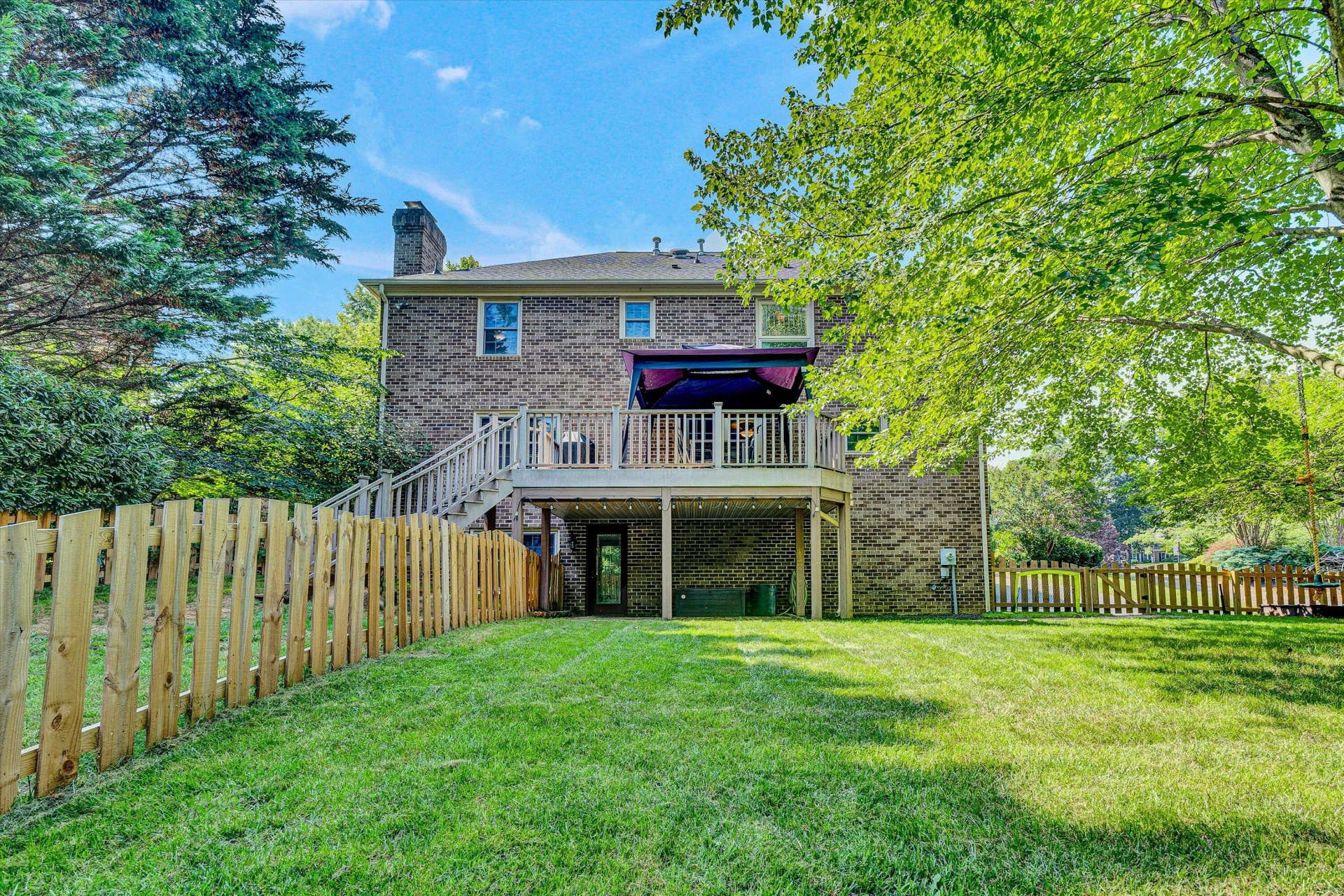8286 Cardington DR - Photo 36
