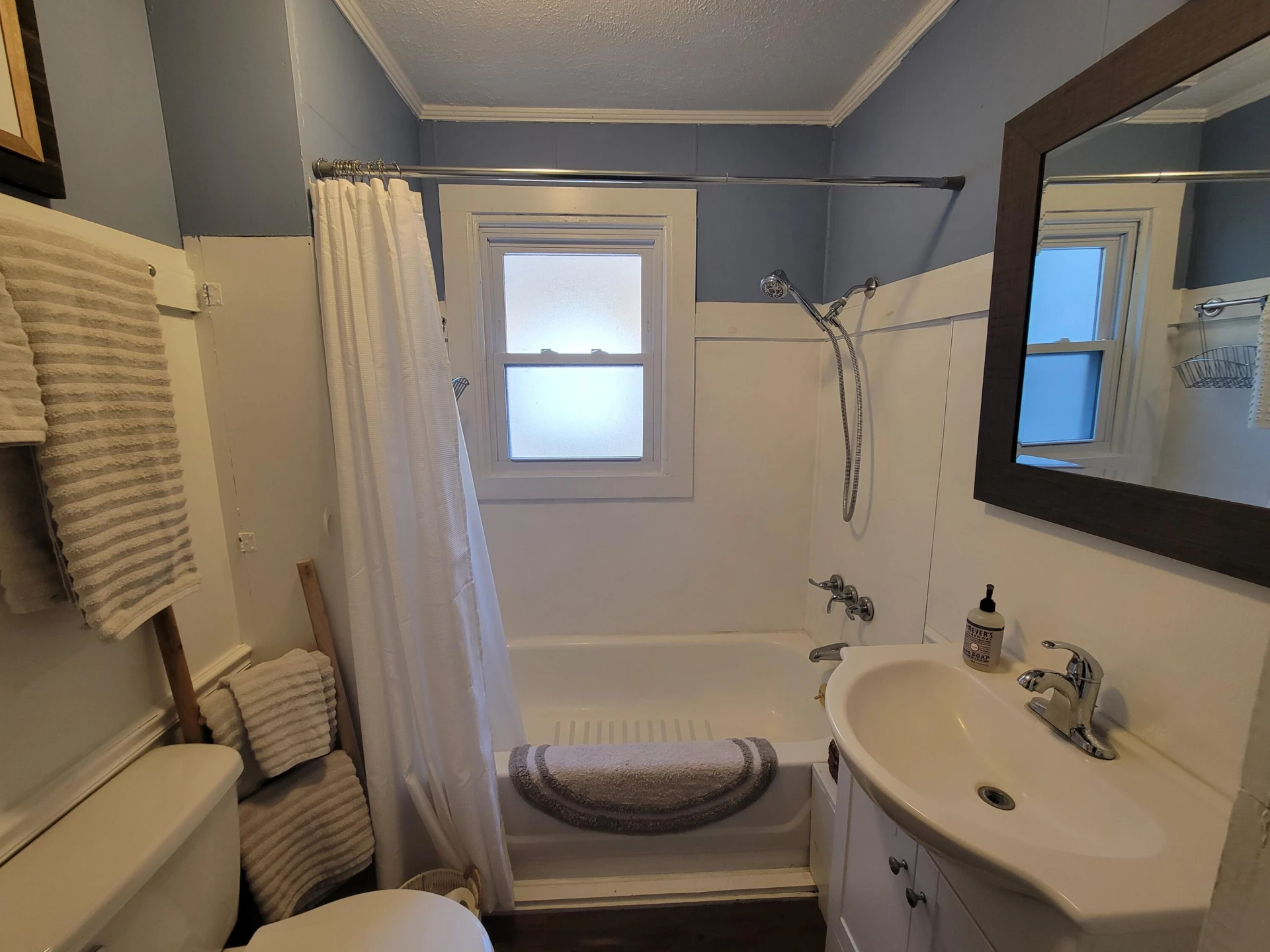 390 Riverbrook RD - Photo 17