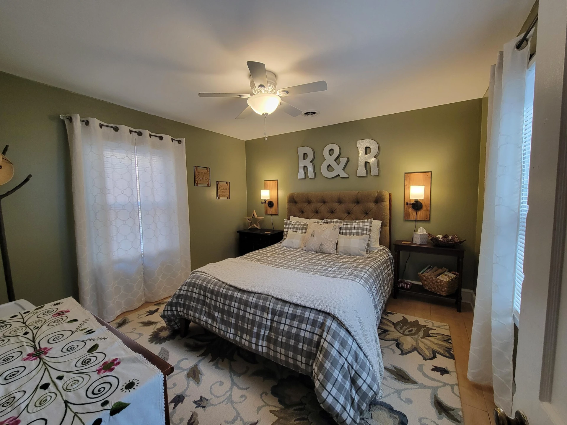 390 Riverbrook RD - Photo 21