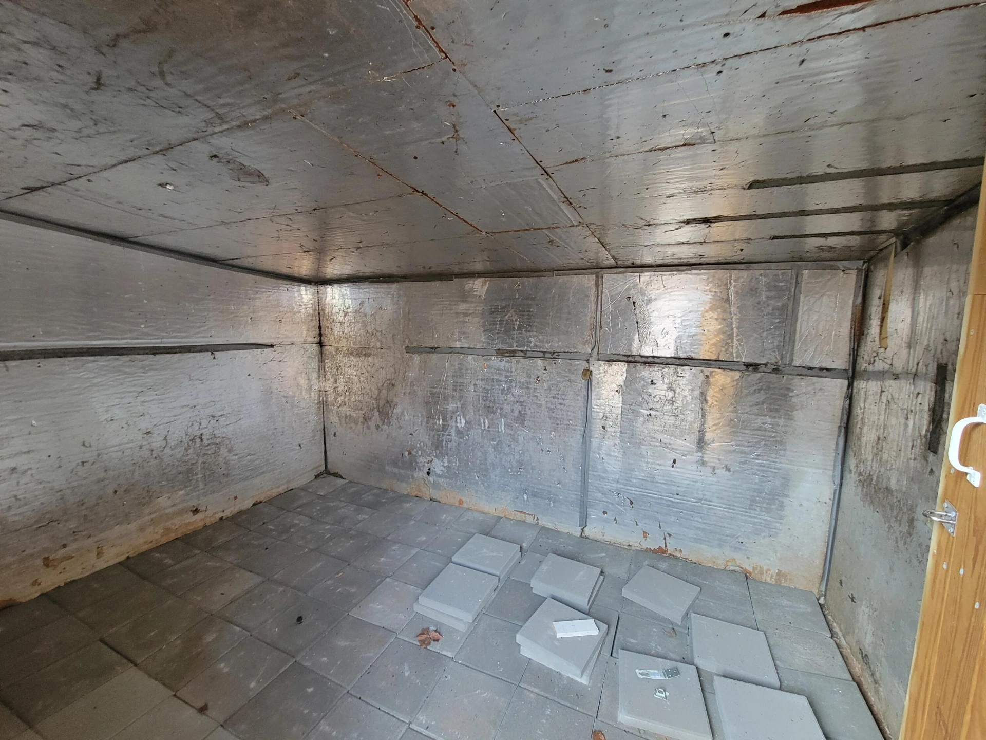 390 Riverbrook RD - Photo 32