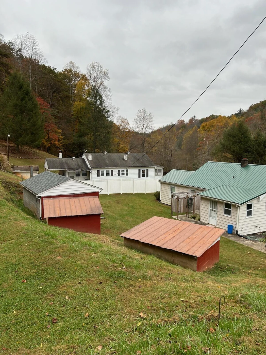 390 Riverbrook RD - Photo 50