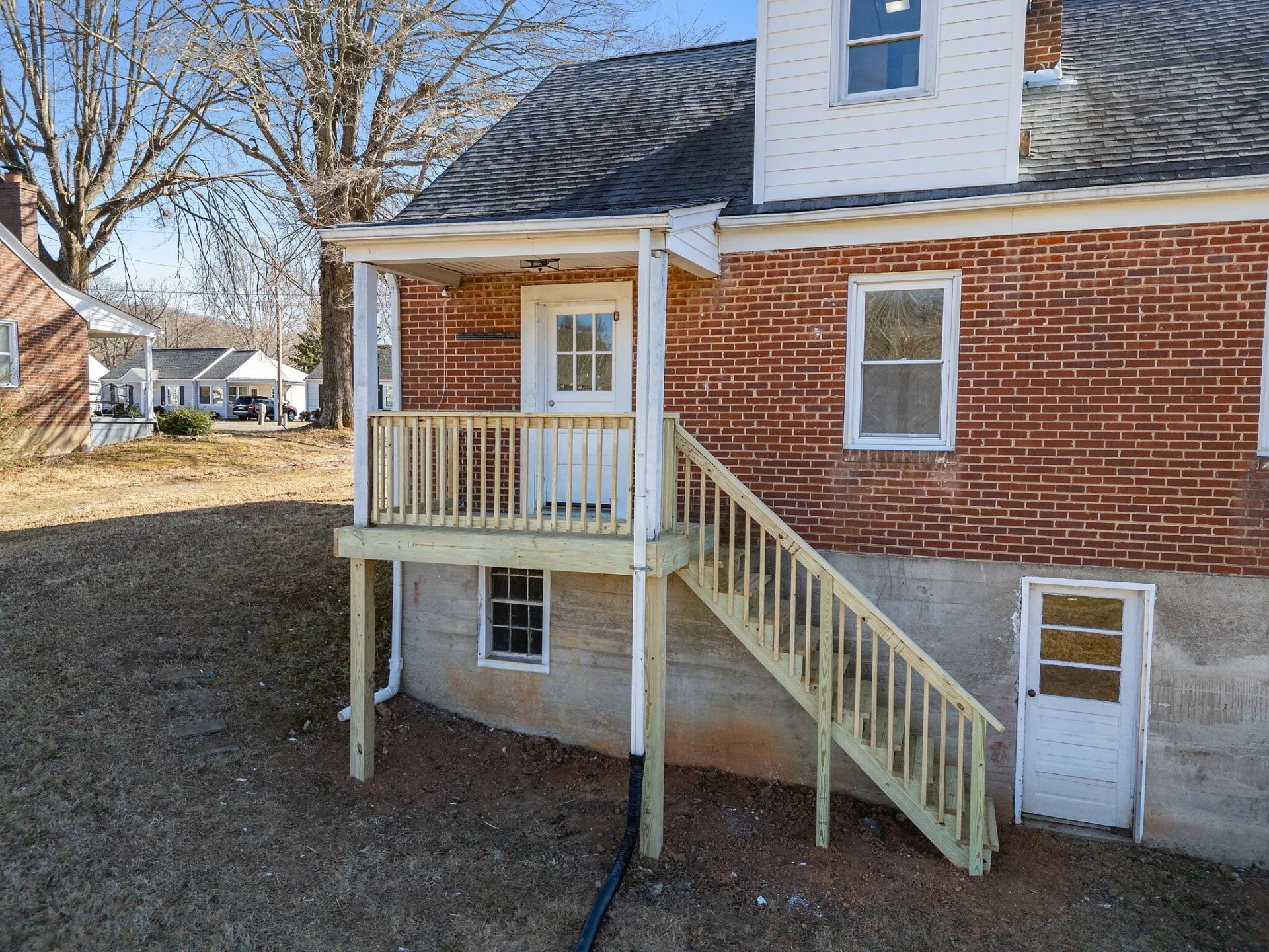 218 E John Redd BLVD - Photo 28
