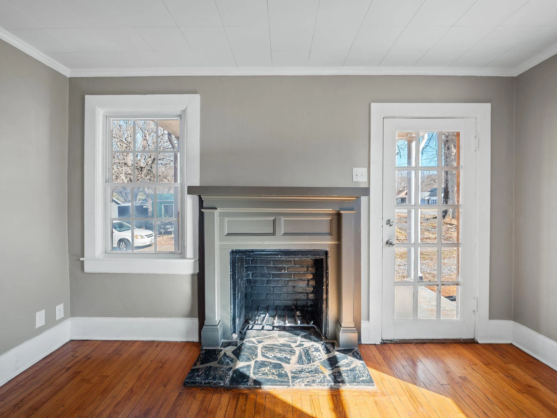 218 E John Redd BLVD - Photo 5