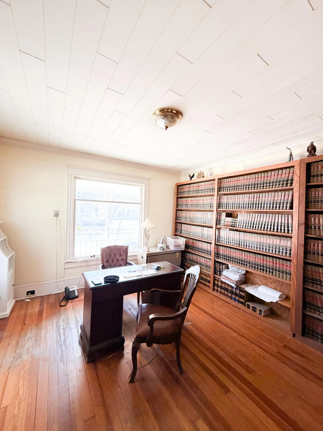 226 W Locust ST - Photo 10
