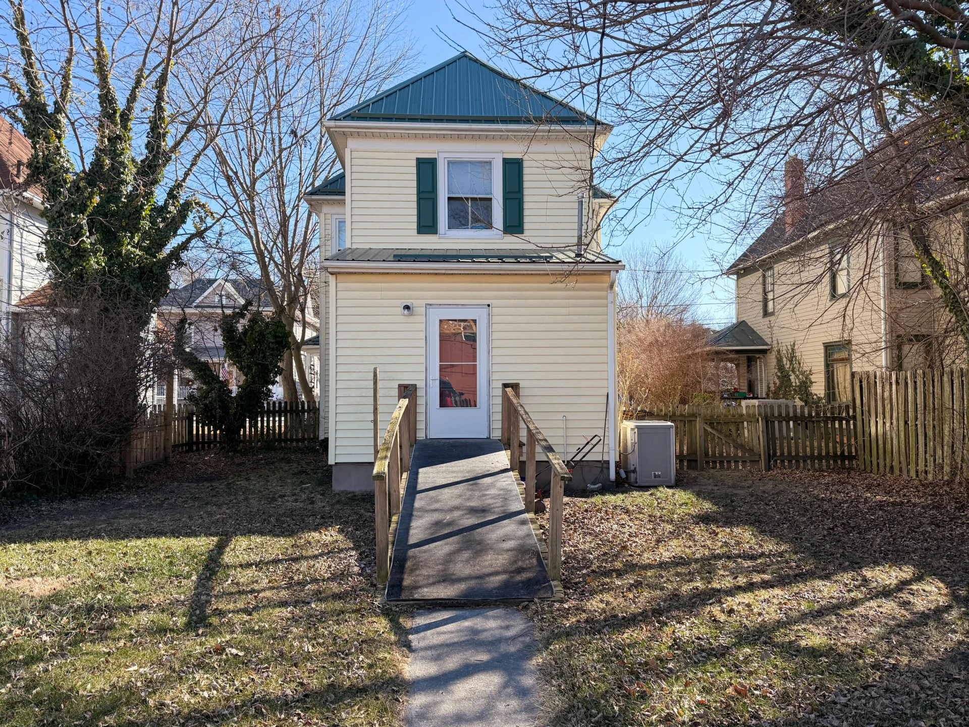 226 W Locust ST - Photo 37