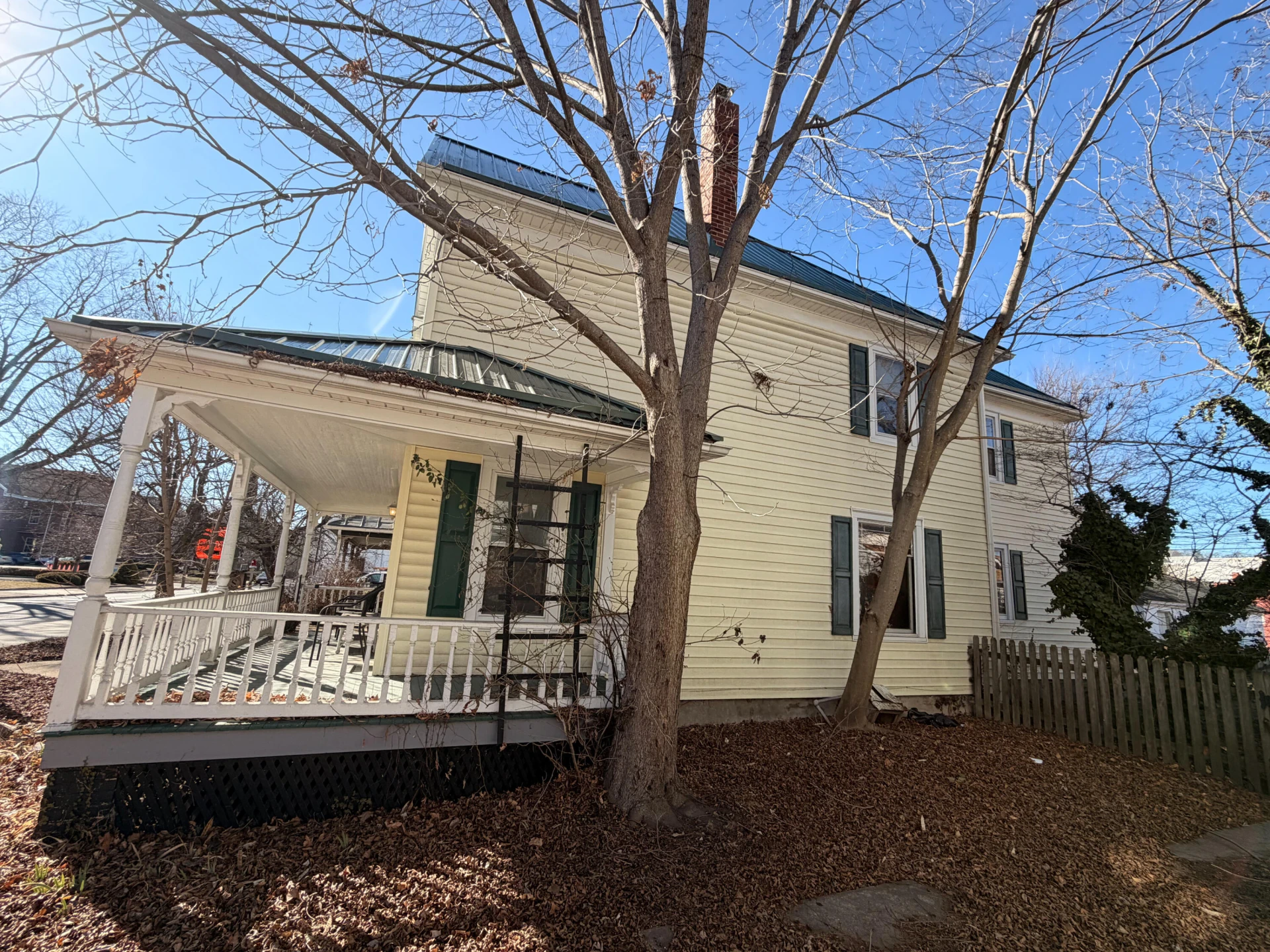 226 W Locust ST - Photo 39