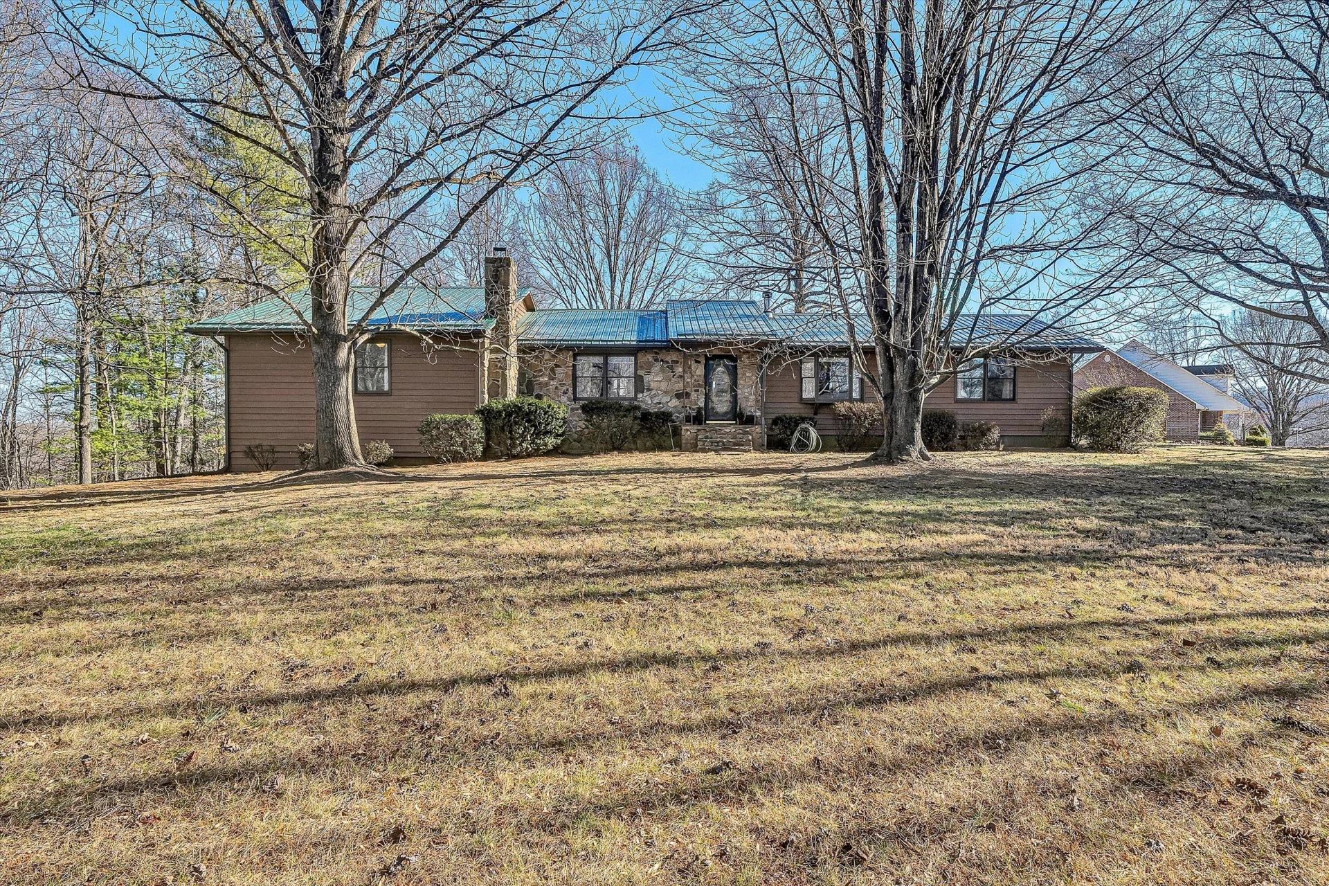 2770 Gravel Hill RD