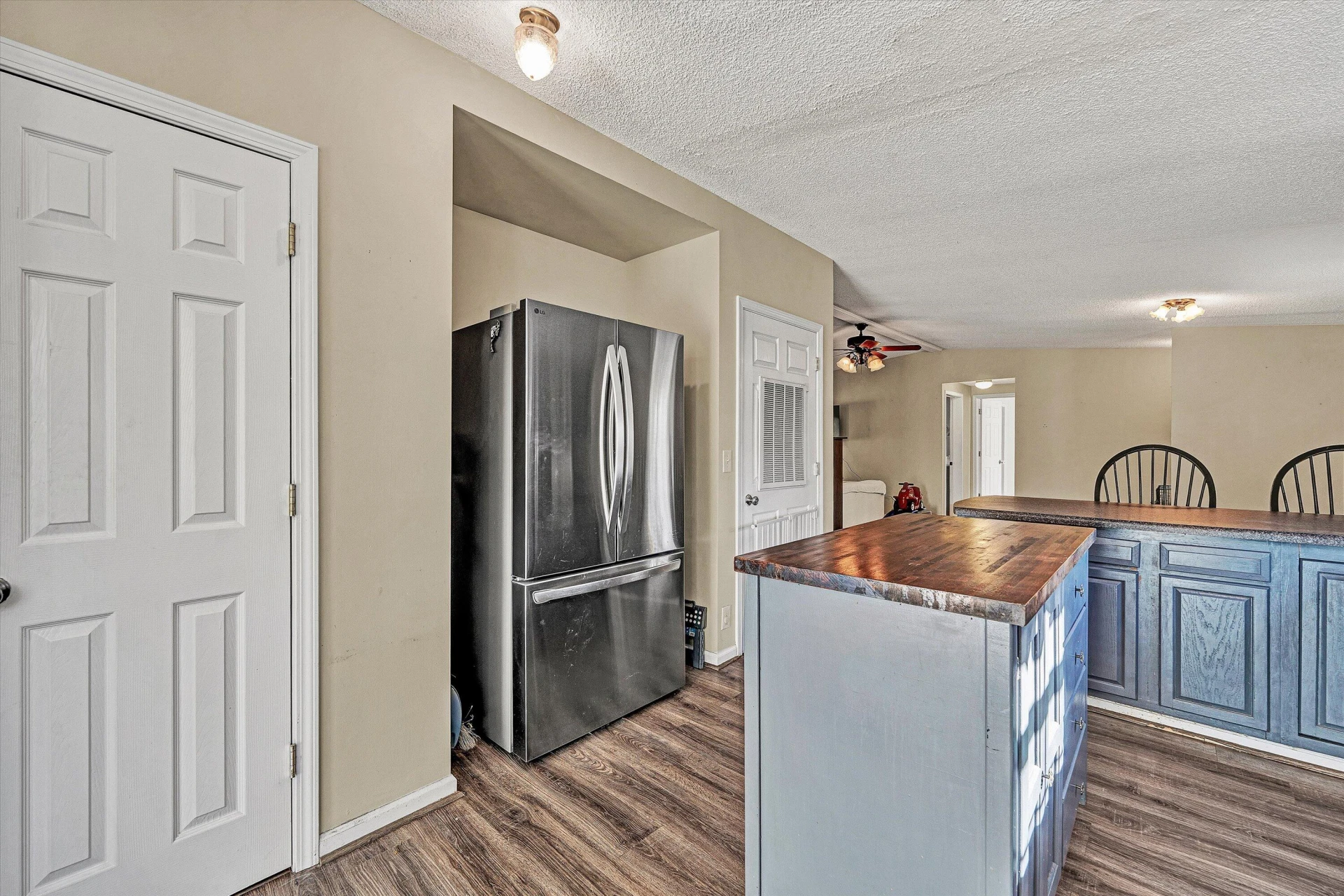 708 Mountain Meadow DR - Photo 13