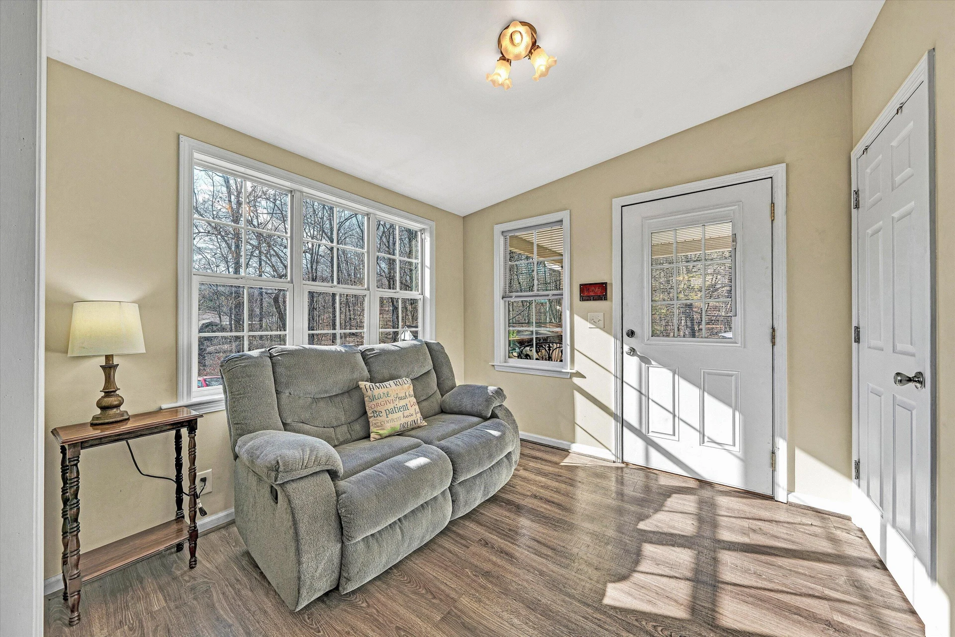 708 Mountain Meadow DR - Photo 14