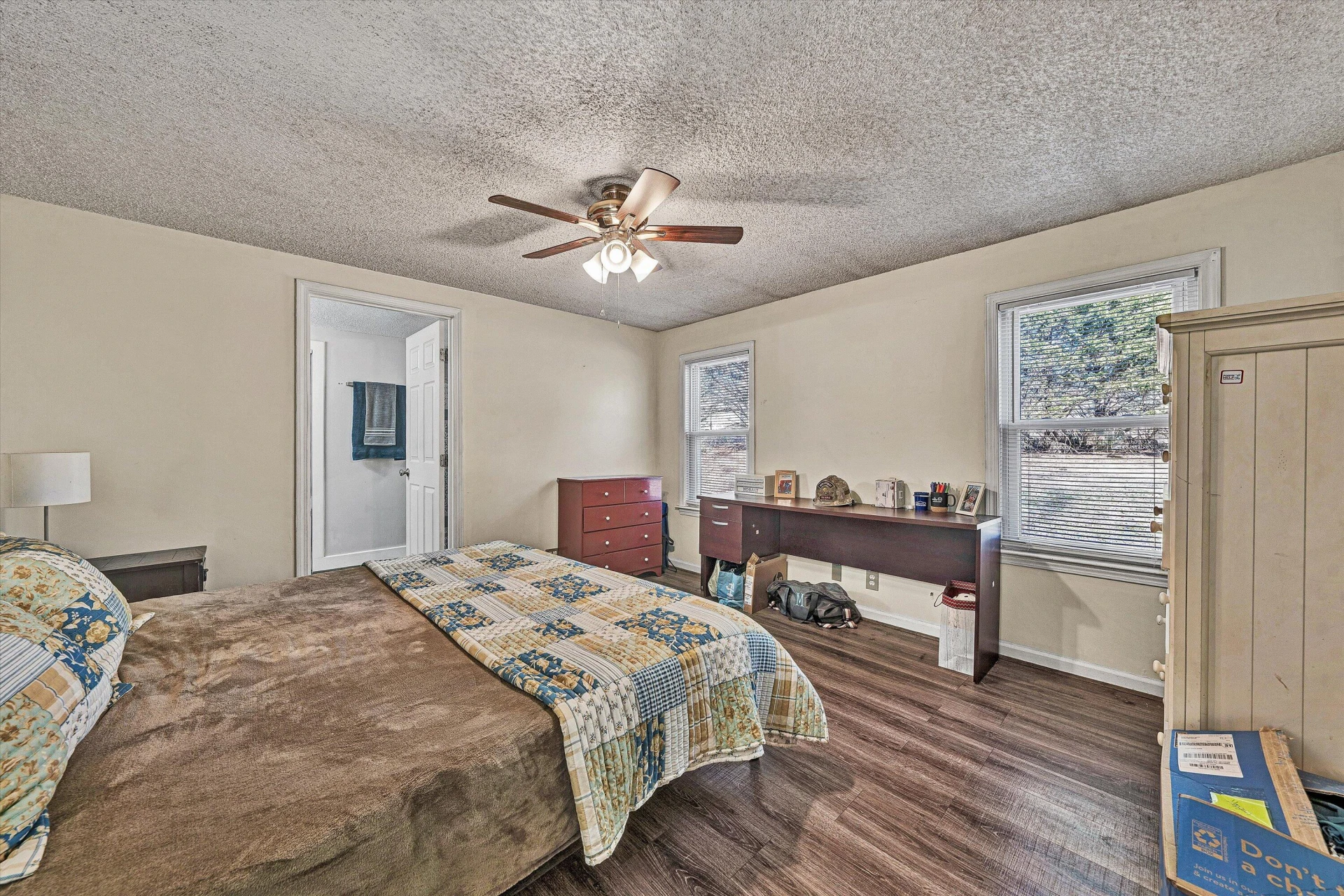 708 Mountain Meadow DR - Photo 16