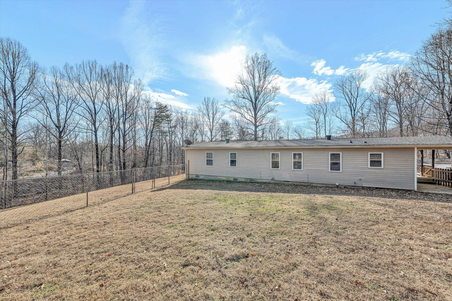 708 Mountain Meadow DR - Photo 28