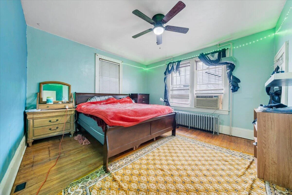 715 Highland AVE SE - Photo 21