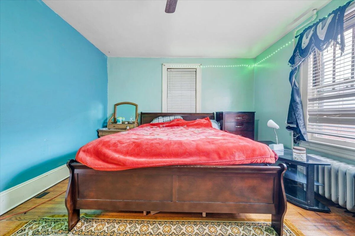 715 Highland AVE SE - Photo 22