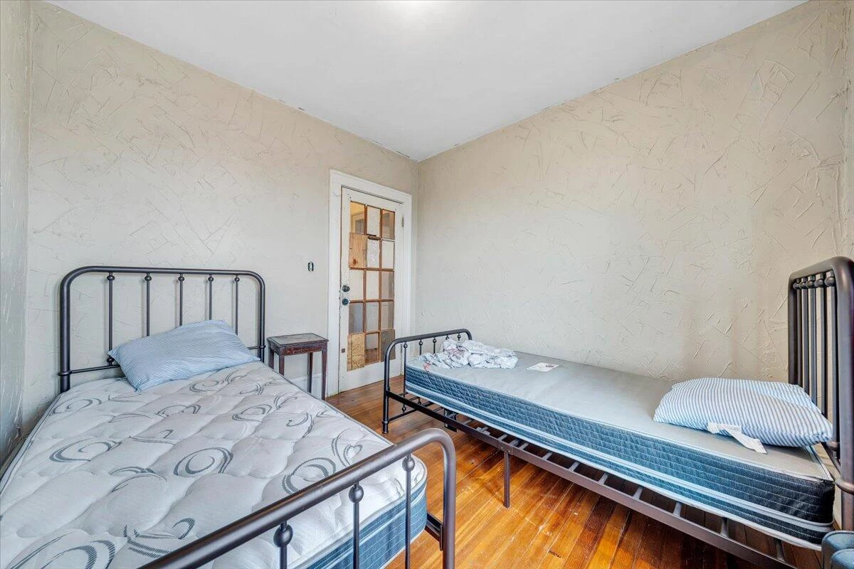 715 Highland AVE SE - Photo 25