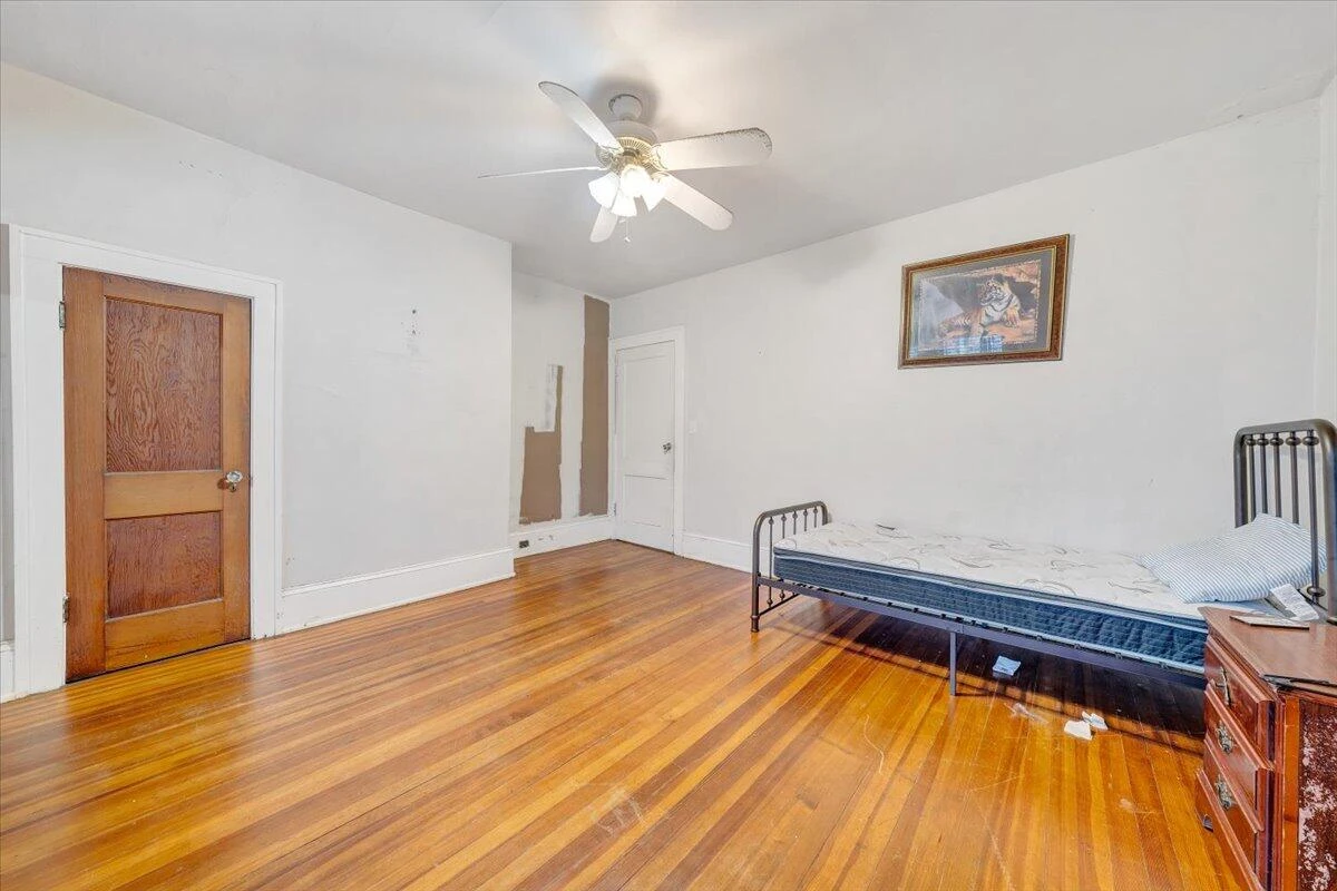 715 Highland AVE SE - Photo 29
