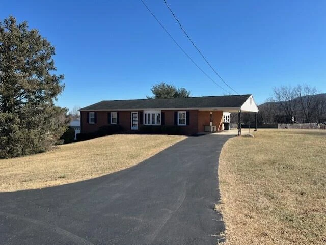 3519 McDaniel DR - Photo 2