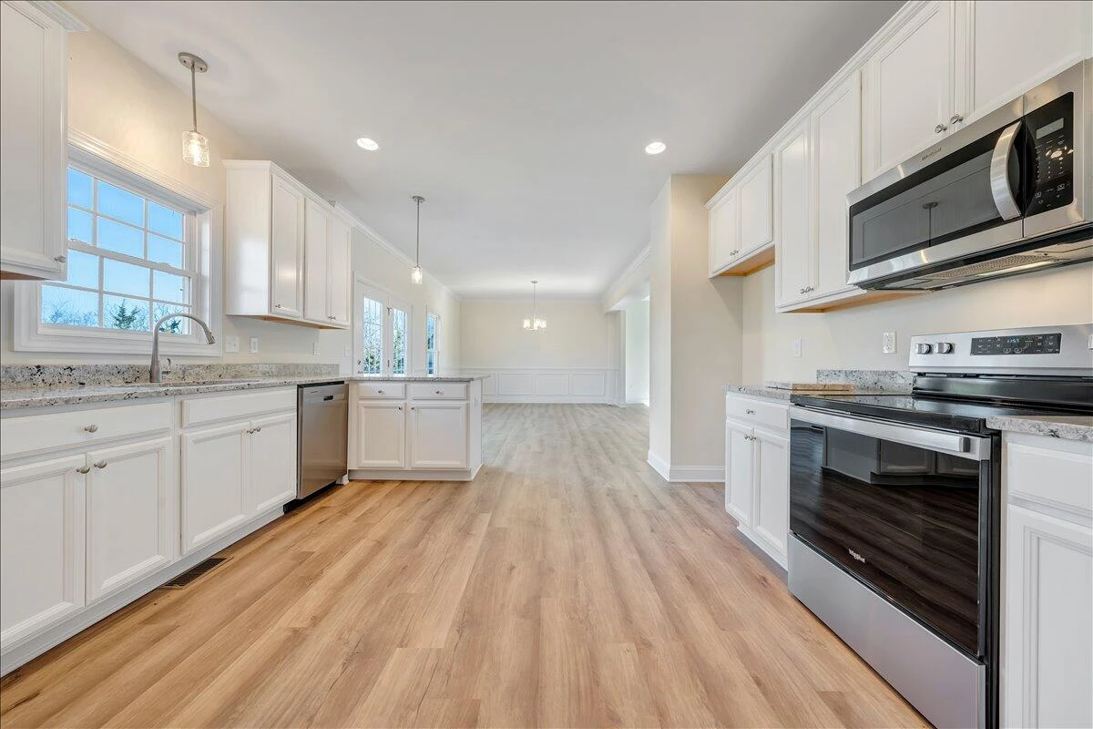 2812 Russlen DR - Photo 12