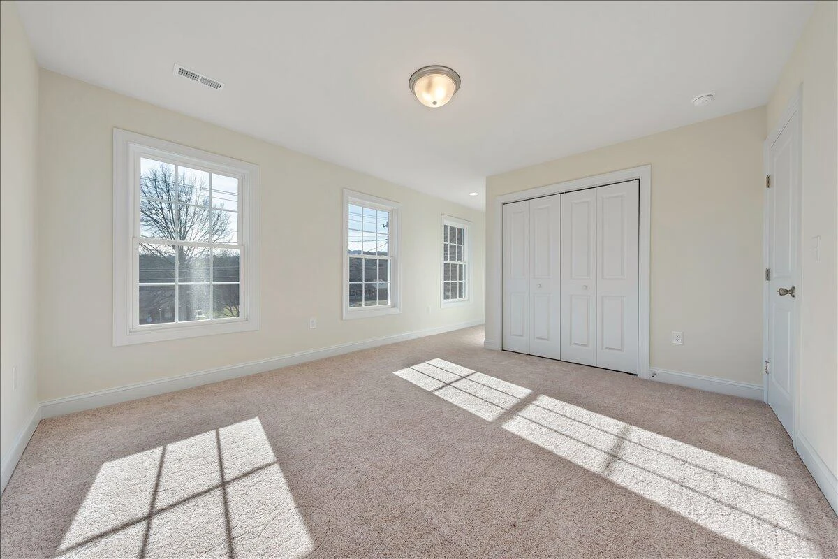 2812 Russlen DR - Photo 26
