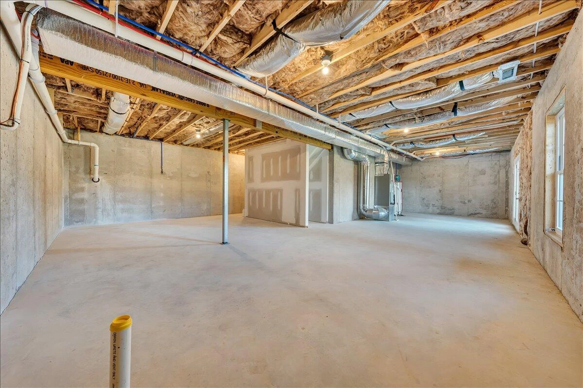 2812 Russlen DR - Photo 33