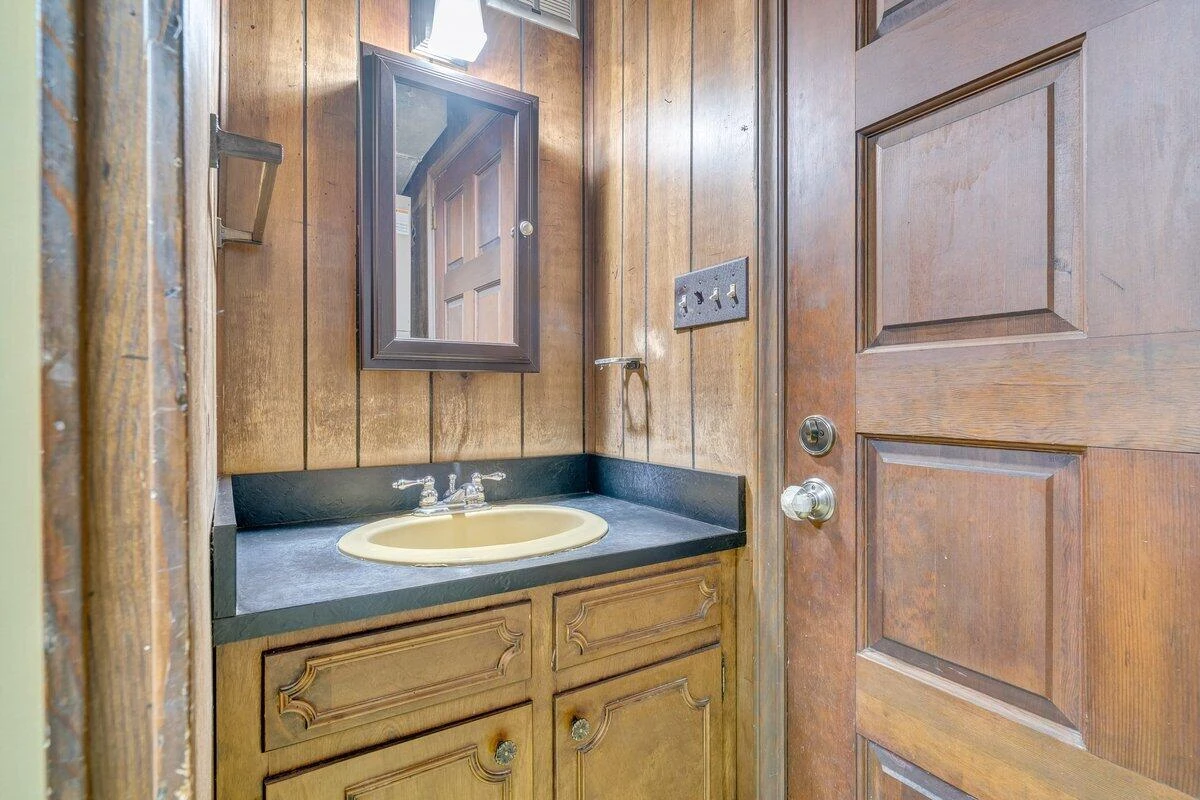 188 Hardy CT - Photo 29