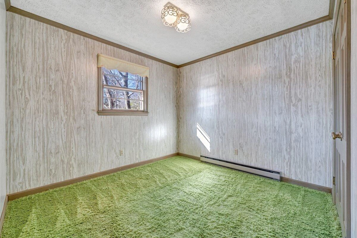 188 Hardy CT - Photo 50