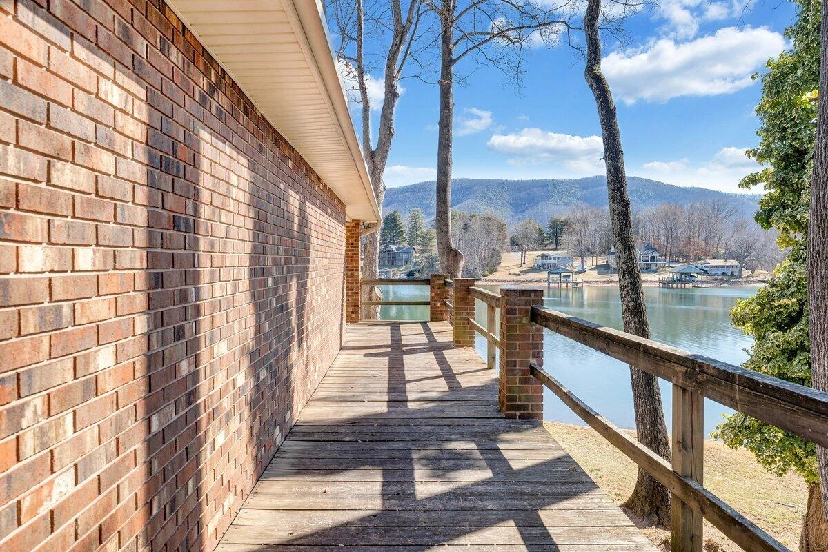 188 Hardy CT - Photo 62