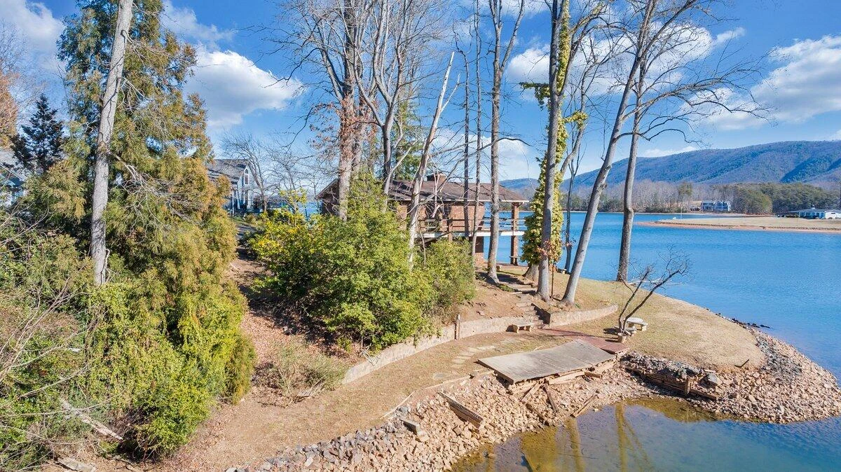 188 Hardy CT - Photo 82