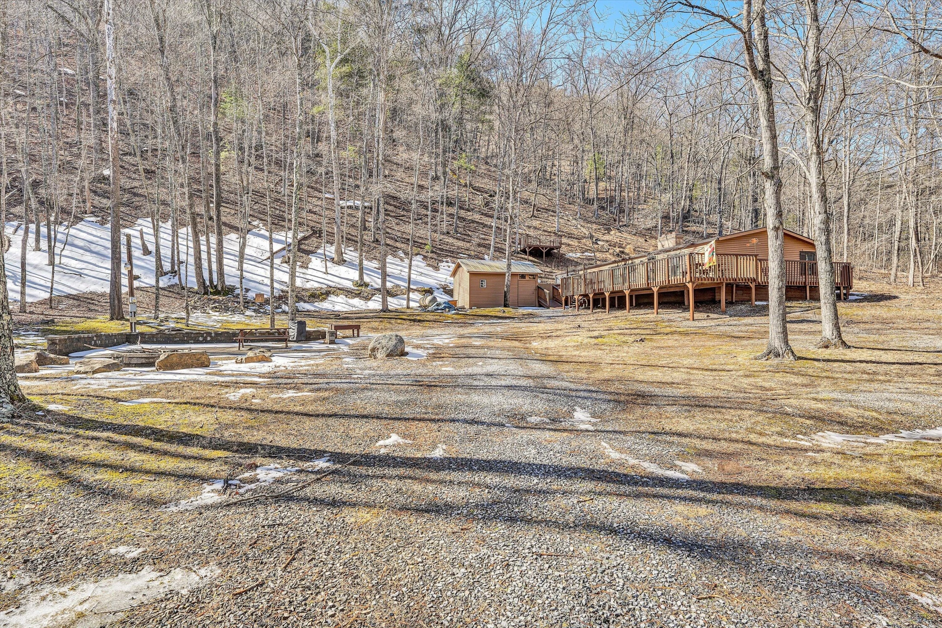 625 Miller Cove RD - Photo 37