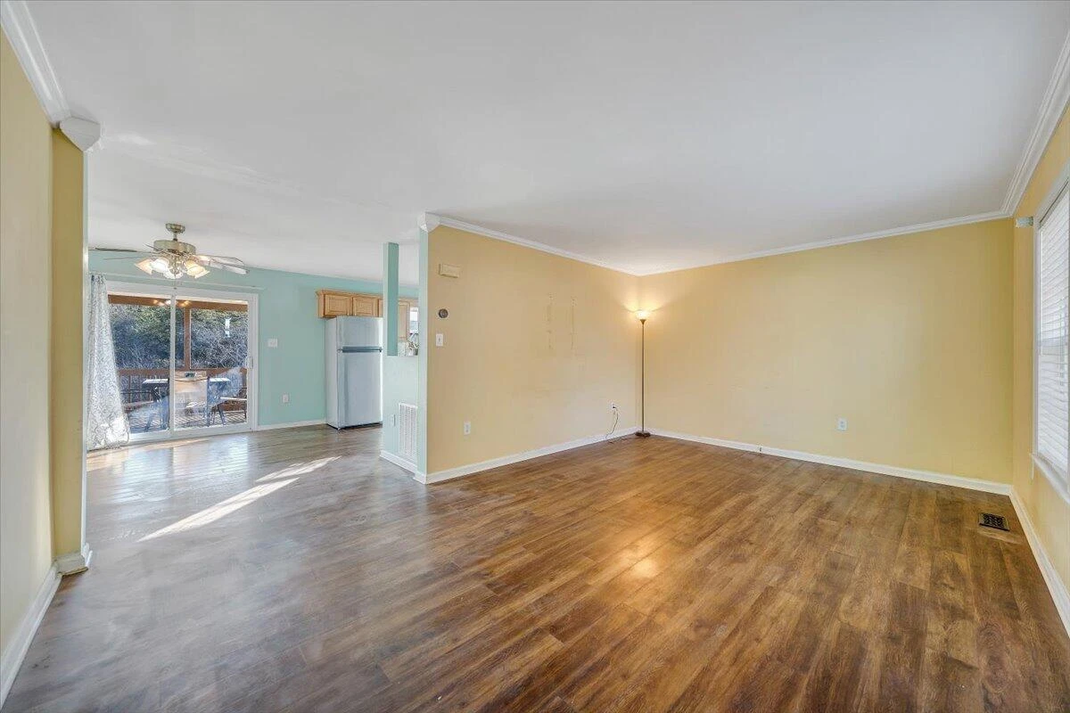 3416 Mount Pleasant BLVD - Photo 4