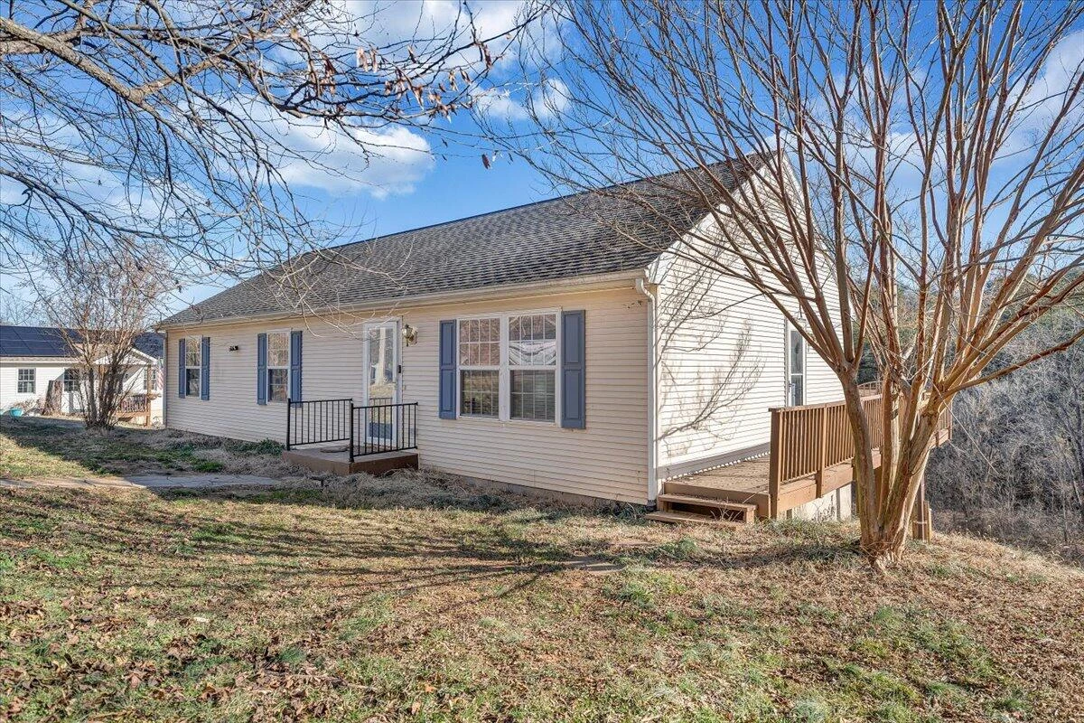 3416 Mount Pleasant BLVD - Photo 43