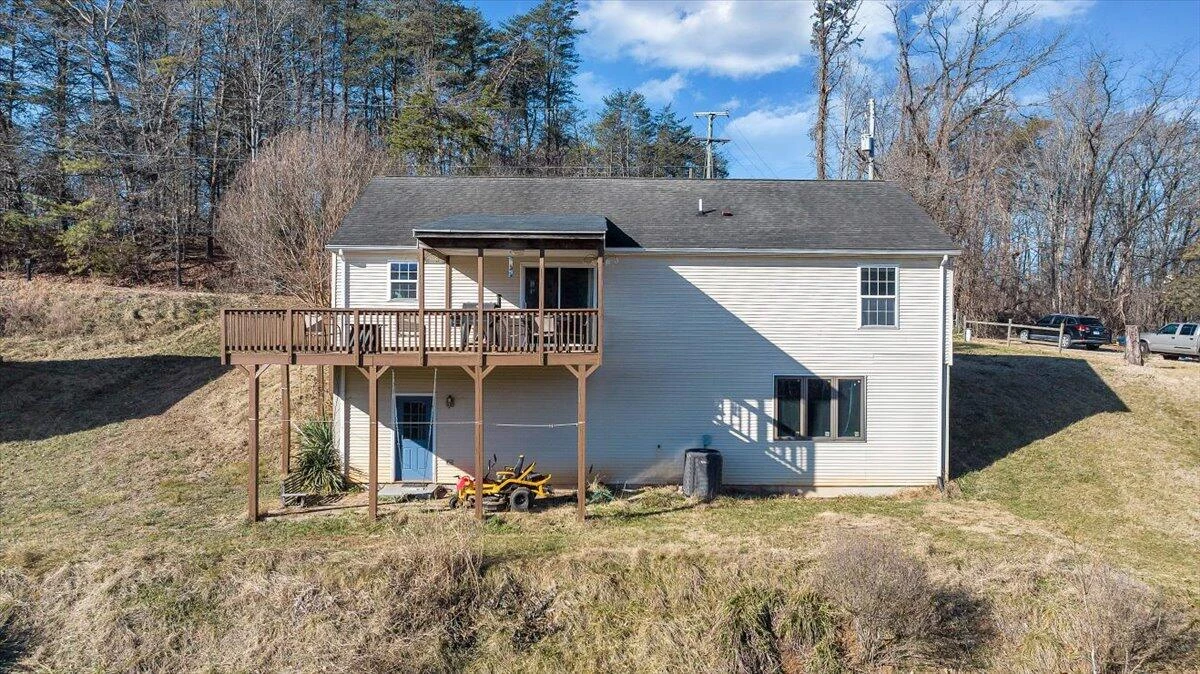 3416 Mount Pleasant BLVD - Photo 57