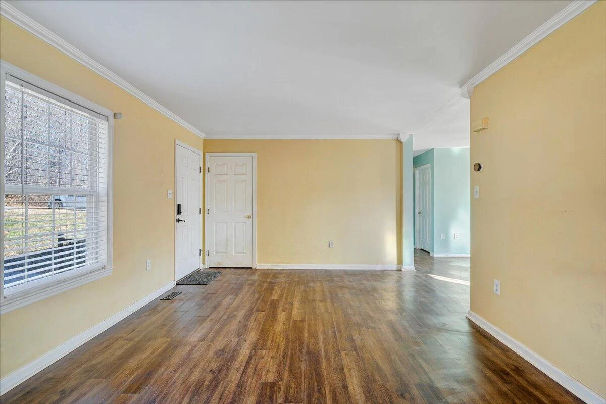 3416 Mount Pleasant BLVD - Photo 7