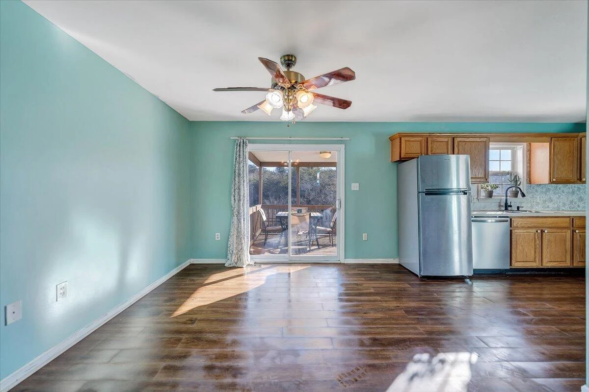 3416 Mount Pleasant BLVD - Photo 9