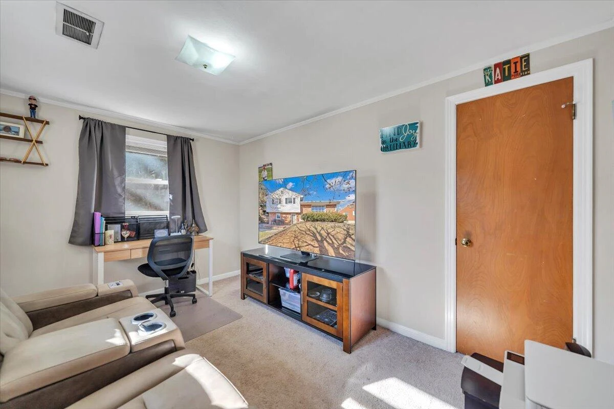 1511 W Carrollton AVE - Photo 16