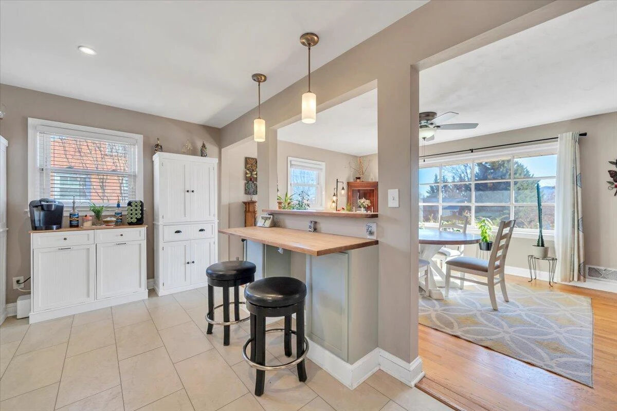 1511 W Carrollton AVE - Photo 24