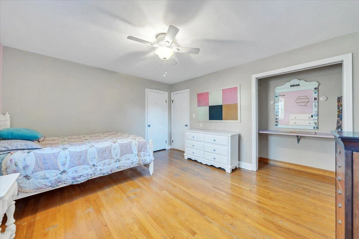 1511 W Carrollton AVE - Photo 35
