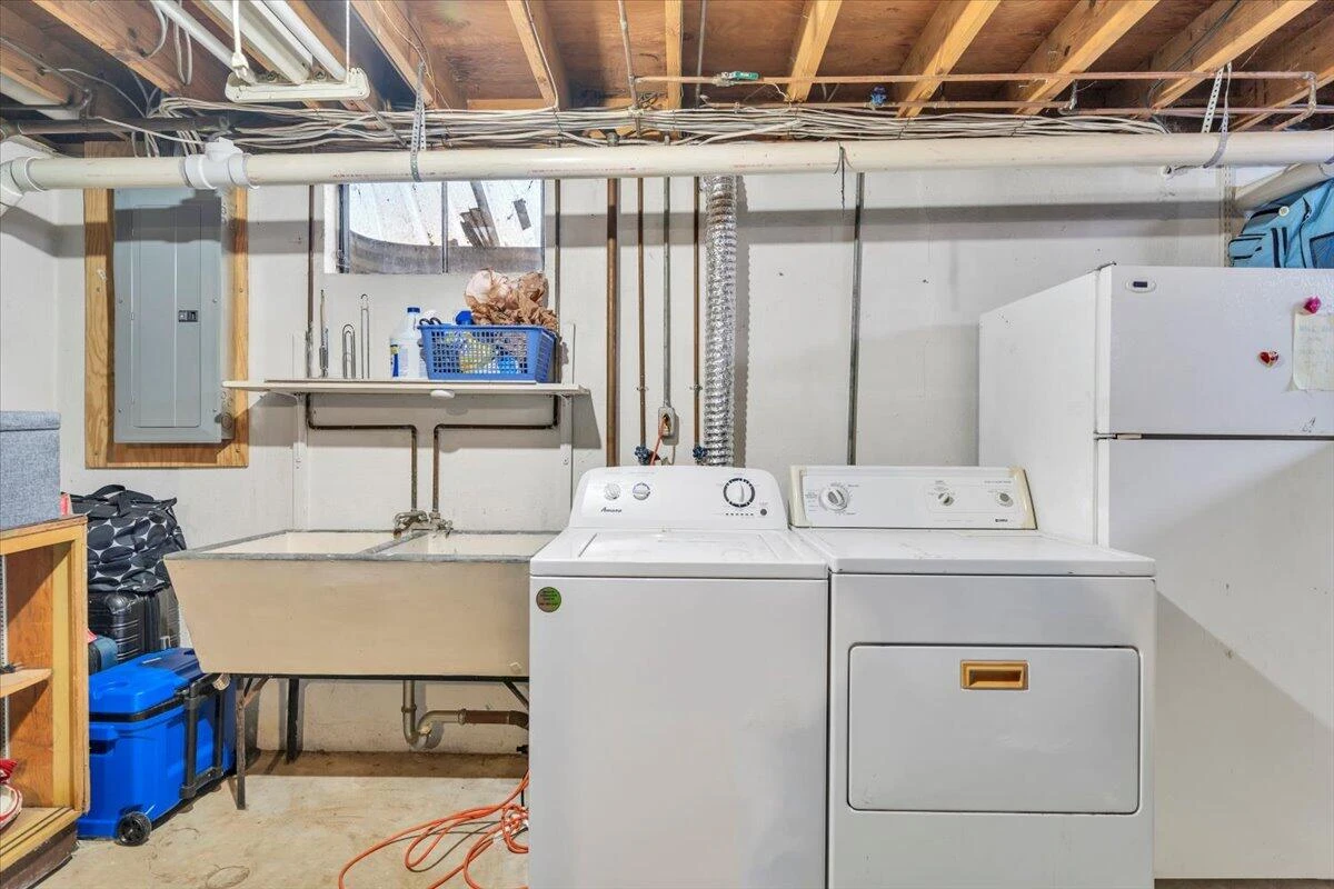 1511 W Carrollton AVE - Photo 41