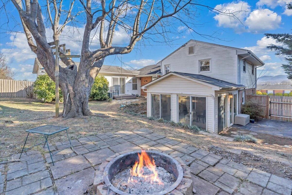 1511 W Carrollton AVE - Photo 46