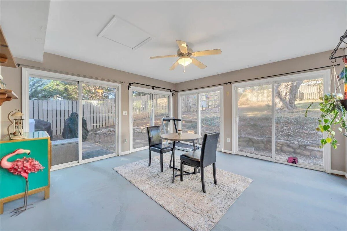 1511 W Carrollton AVE - Photo 7