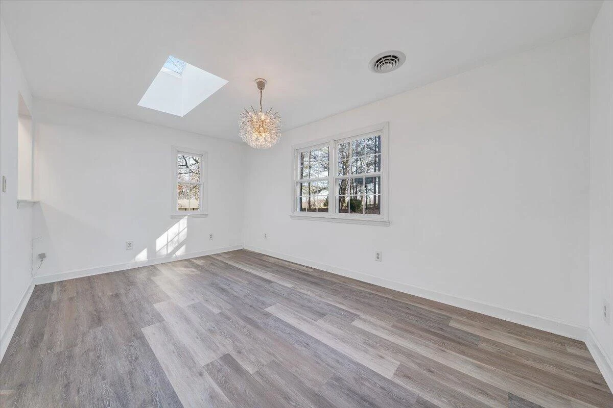 105 Forest Hill LN - Photo 13