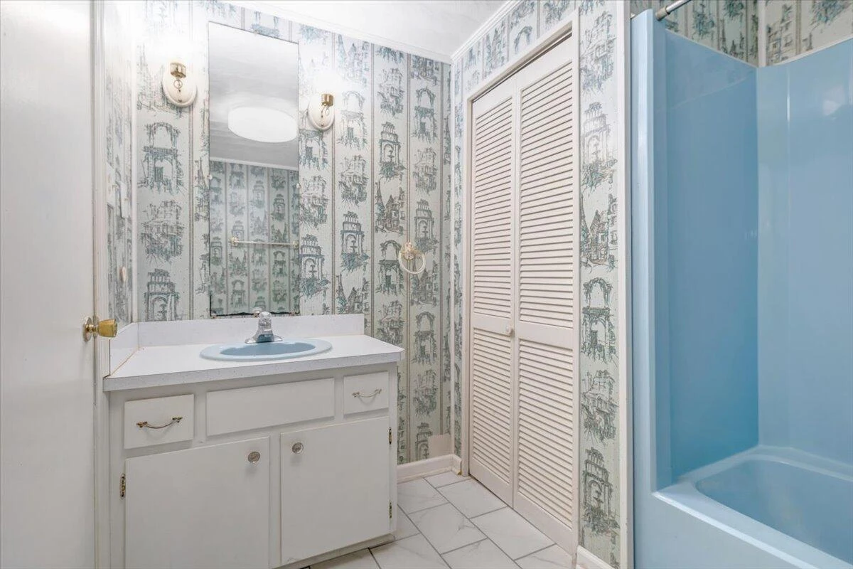 105 Forest Hill LN - Photo 23