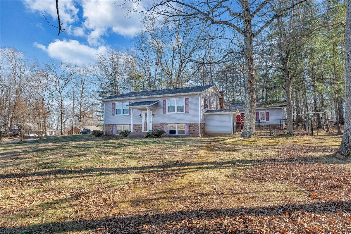 105 Forest Hill LN - Photo 36