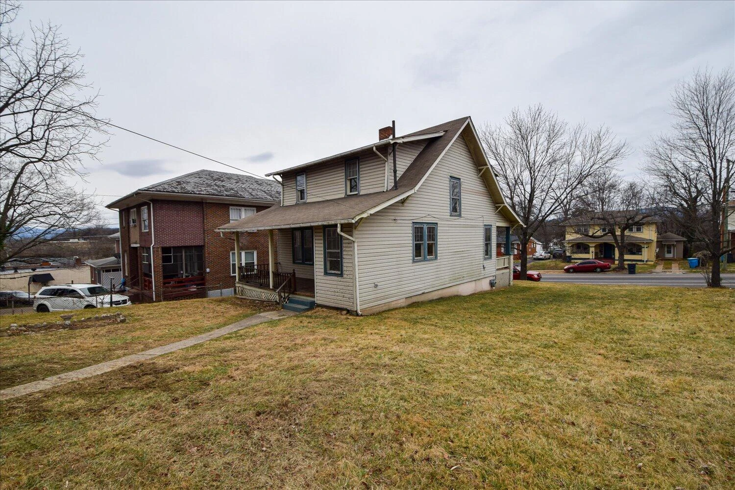 915 Lafayette BLVD NW - Photo 22