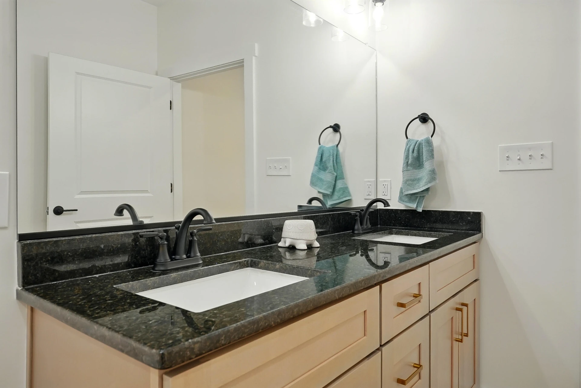 3006 Wilson ST - Photo 20
